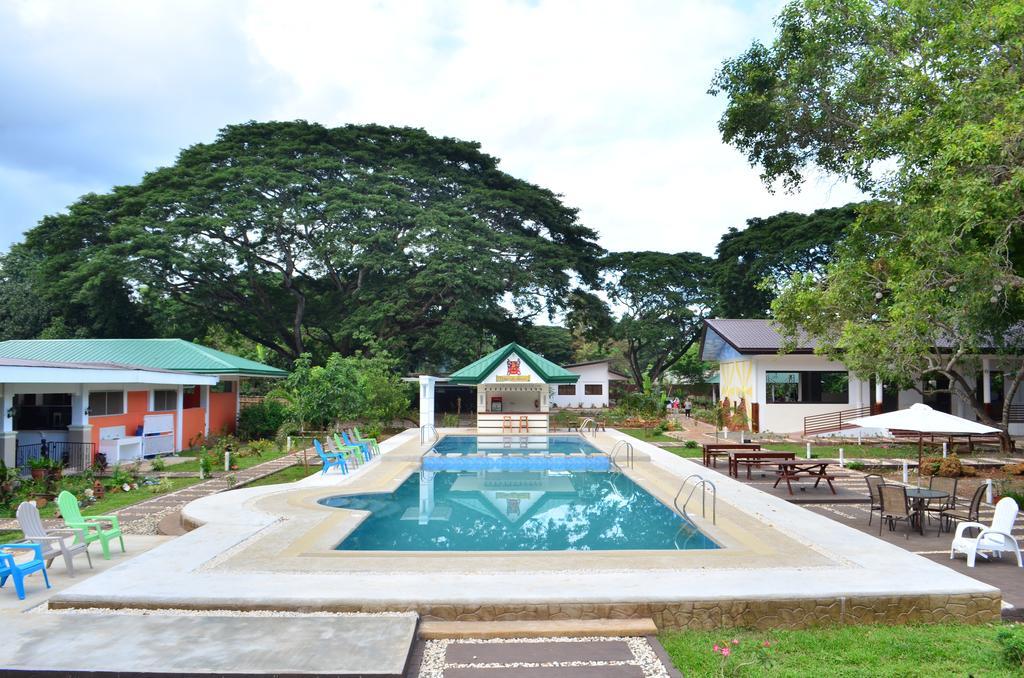 Ponce De Leon Garden Resort Powered By Aston Puerto Princesa Esterno foto