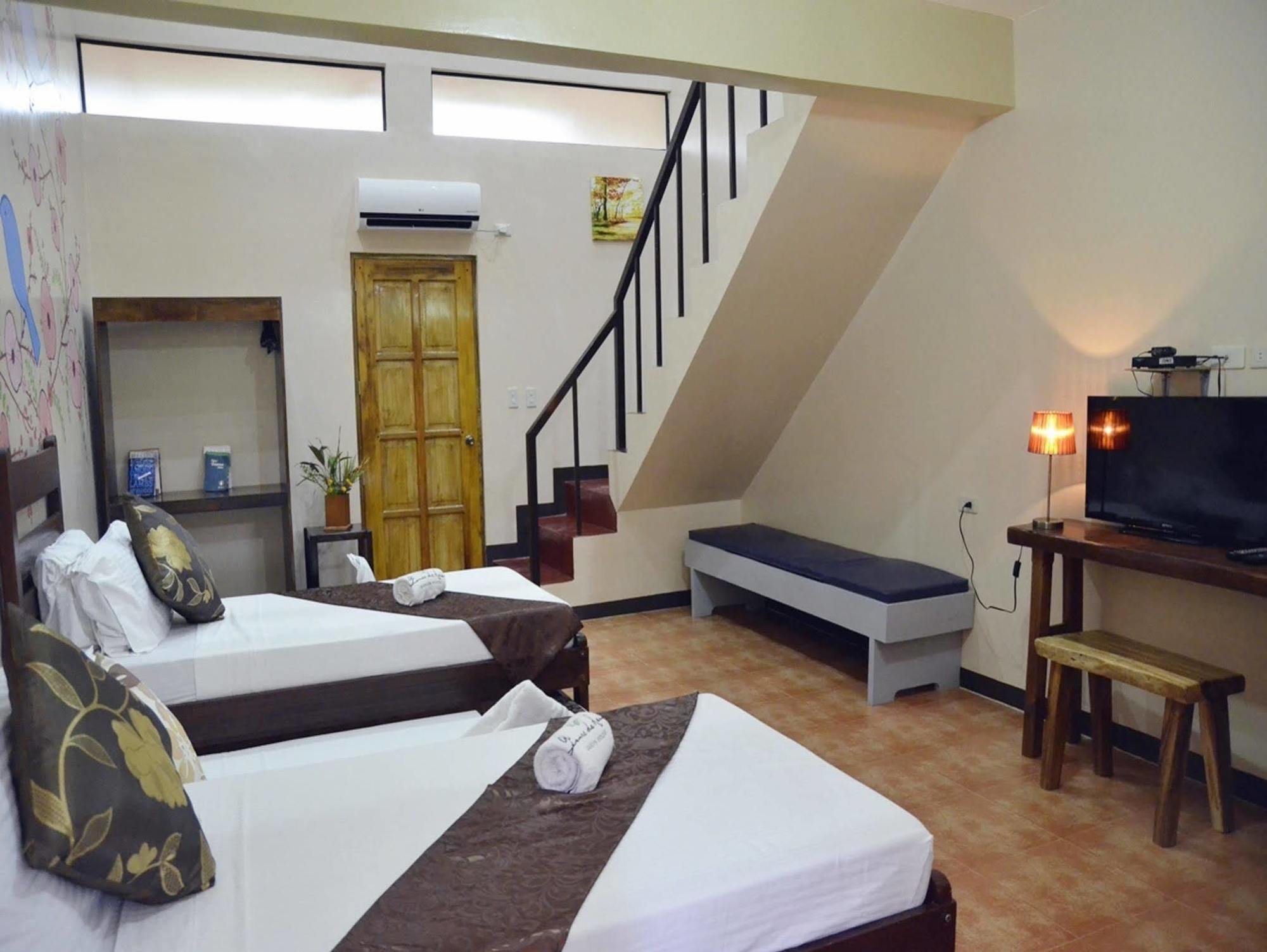 Ponce De Leon Garden Resort Powered By Aston Puerto Princesa Esterno foto