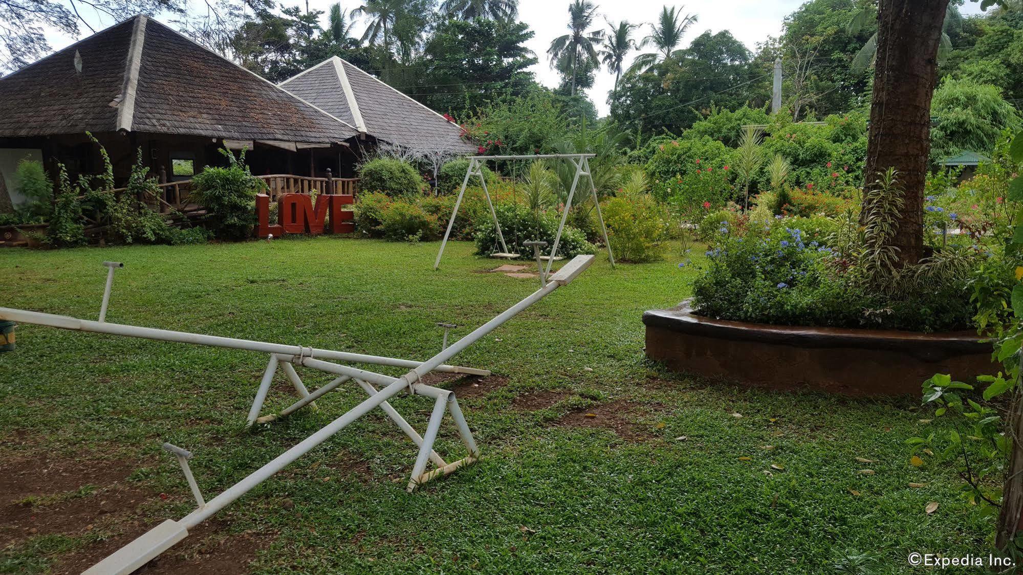 Ponce De Leon Garden Resort Powered By Aston Puerto Princesa Esterno foto