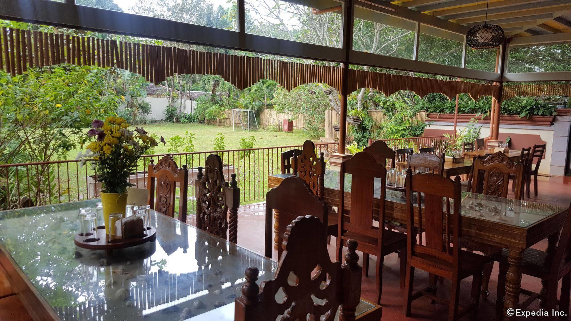 Ponce De Leon Garden Resort Powered By Aston Puerto Princesa Esterno foto